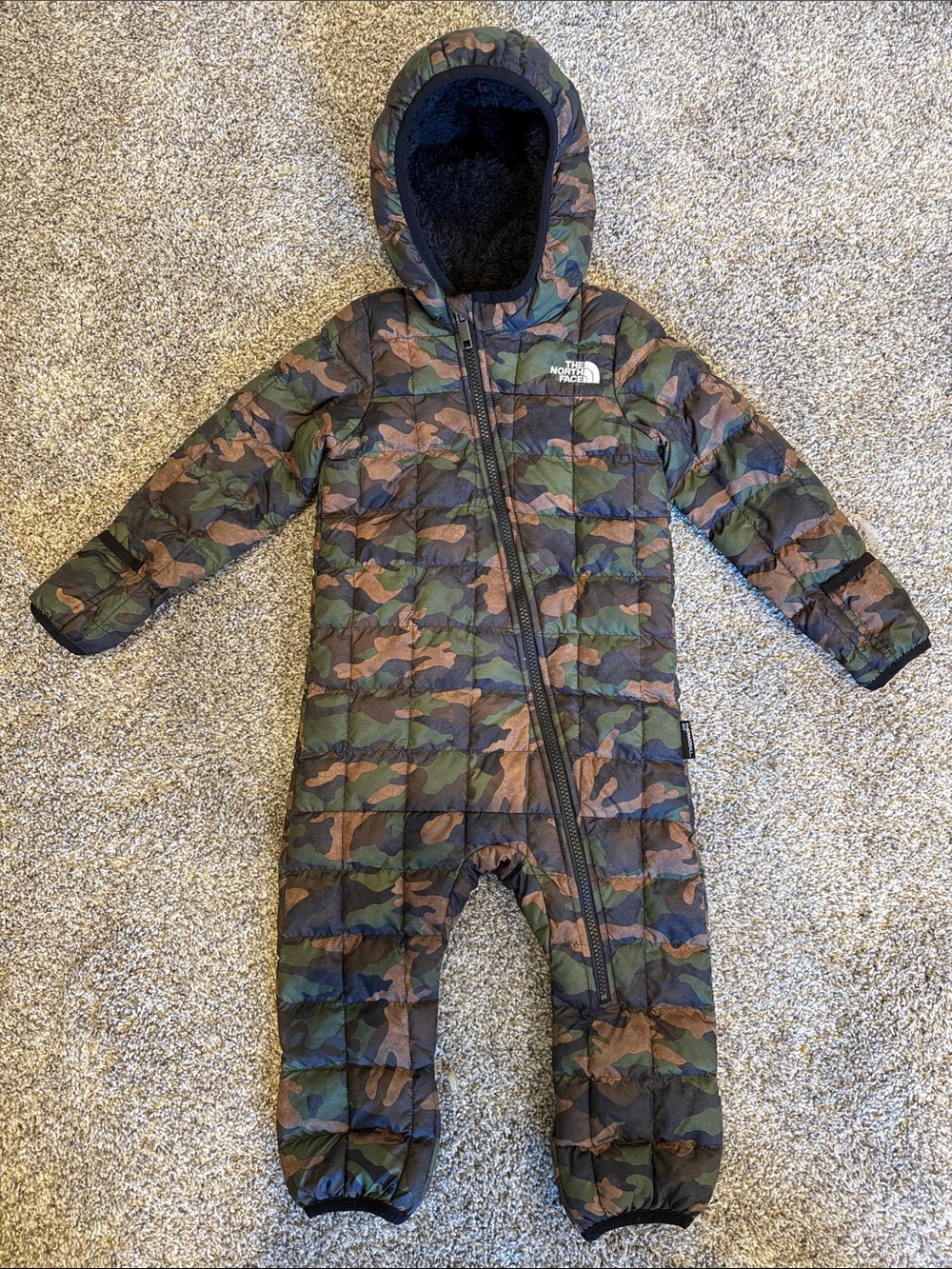 The North Face Rare Camo Insulated One-Piece Snowsuit - Green/Brown 18-24m